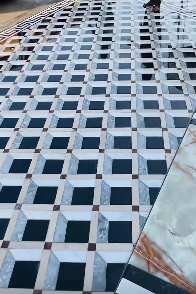 Geometric patterned floor tiling