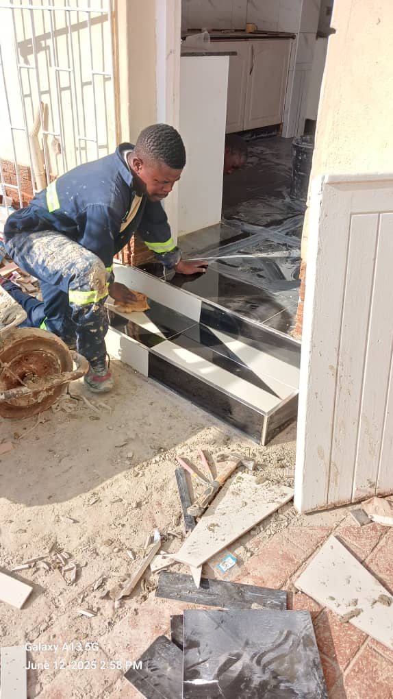 Tiled interior steps with contrasting nosing